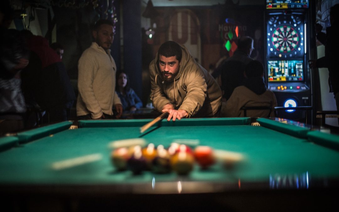 Best Bars in Redmond Washington: A Guide to the Top Drinking Spots in Town