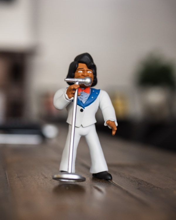 Photo by Start Digital man singing figurine on selective focus photography